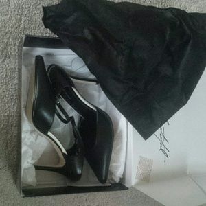 NIB WHBM Castalia stilettos